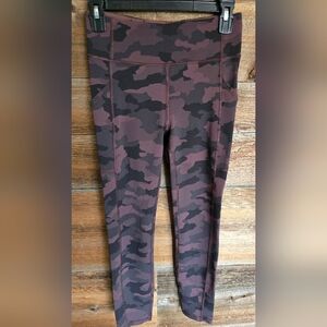 Lululemon Invigorate Leggings Heritage Camo Brown Earth Size 6 25"